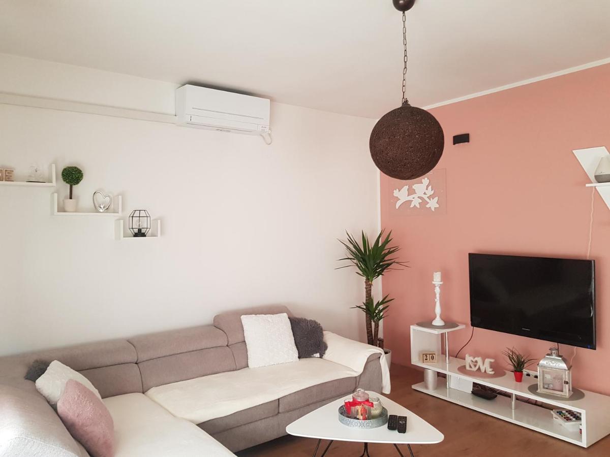 Apartmani Milutin بروداريكا المظهر الخارجي الصورة
